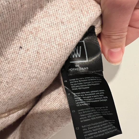 Women's Tan Fleece Vest - Picture 4 of 4